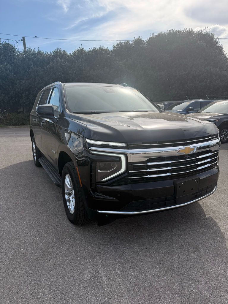 Thumbnail: 2025 Chevrolet Tahoe - 3