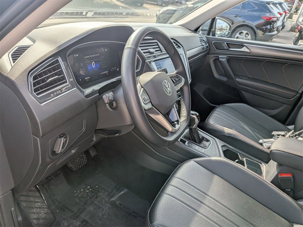 Thumbnail: 2024 Volkswagen Tiguan - 15