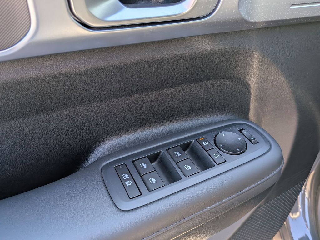 Thumbnail: 2025 Hyundai Santa Fe - 13