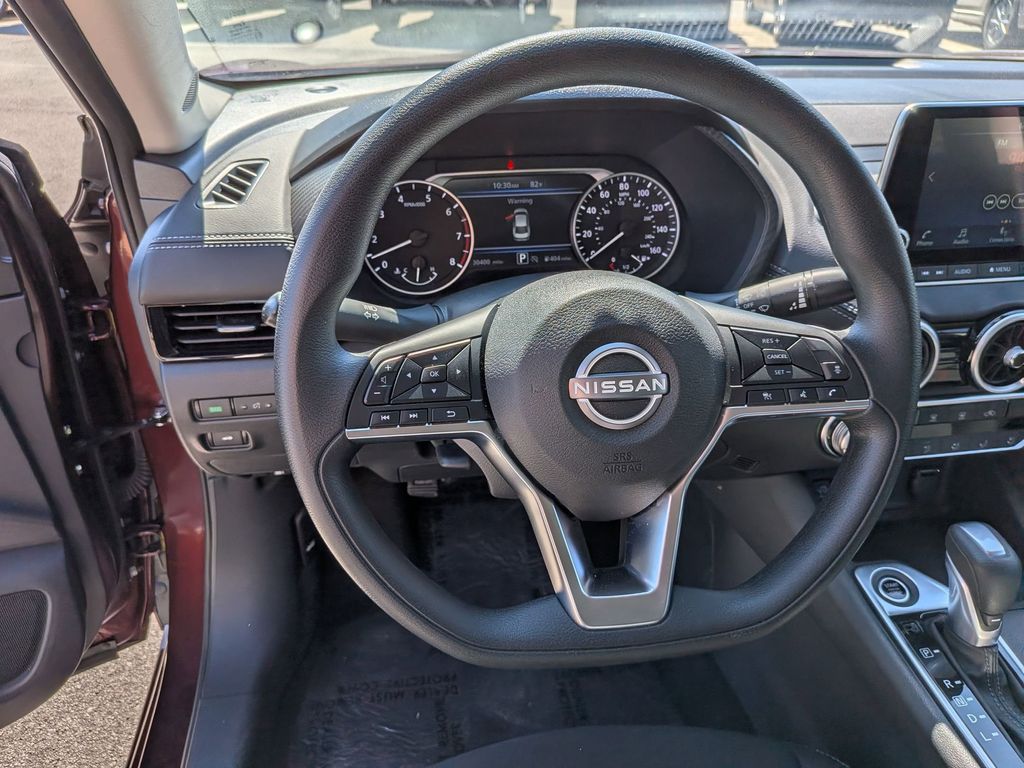 Thumbnail: 2025 Nissan Sentra - 21