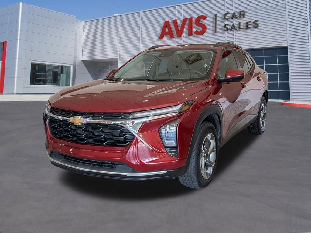 Thumbnail: 2025 Chevrolet Trax - 1
