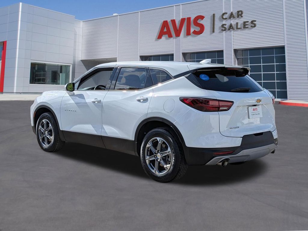 Thumbnail: 2025 Chevrolet Blazer - 9