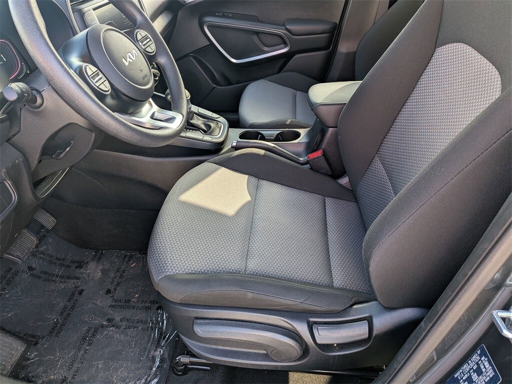 Thumbnail: 2024 Kia Soul - 24