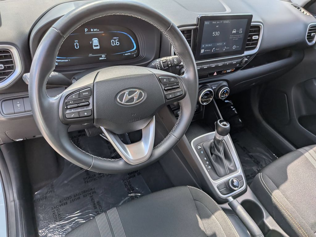 Thumbnail: 2025 Hyundai Venue - 14