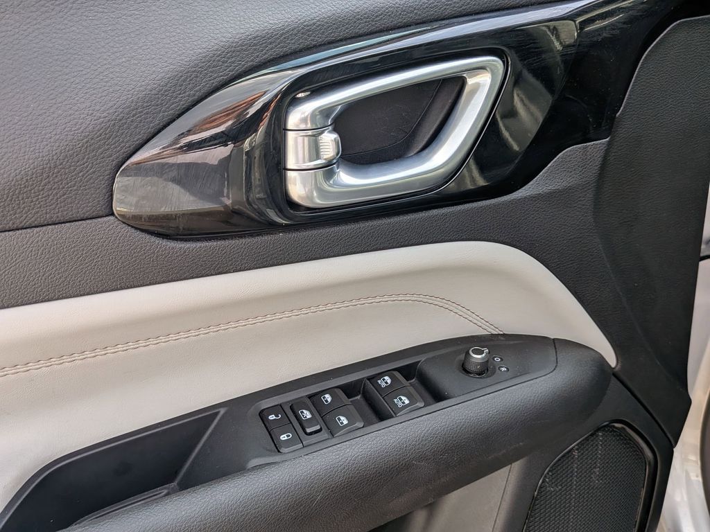 Thumbnail: 2025 Jeep Compass - 13