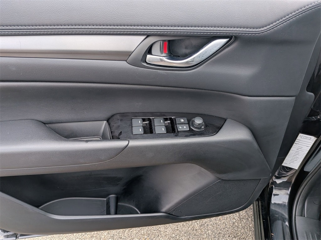 Thumbnail: 2025 Mazda CX-5 - 11