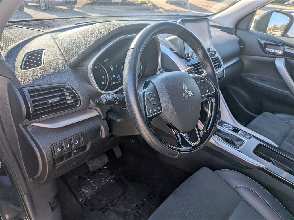 Thumbnail: 2024 Mitsubishi Eclipse Cross - 12