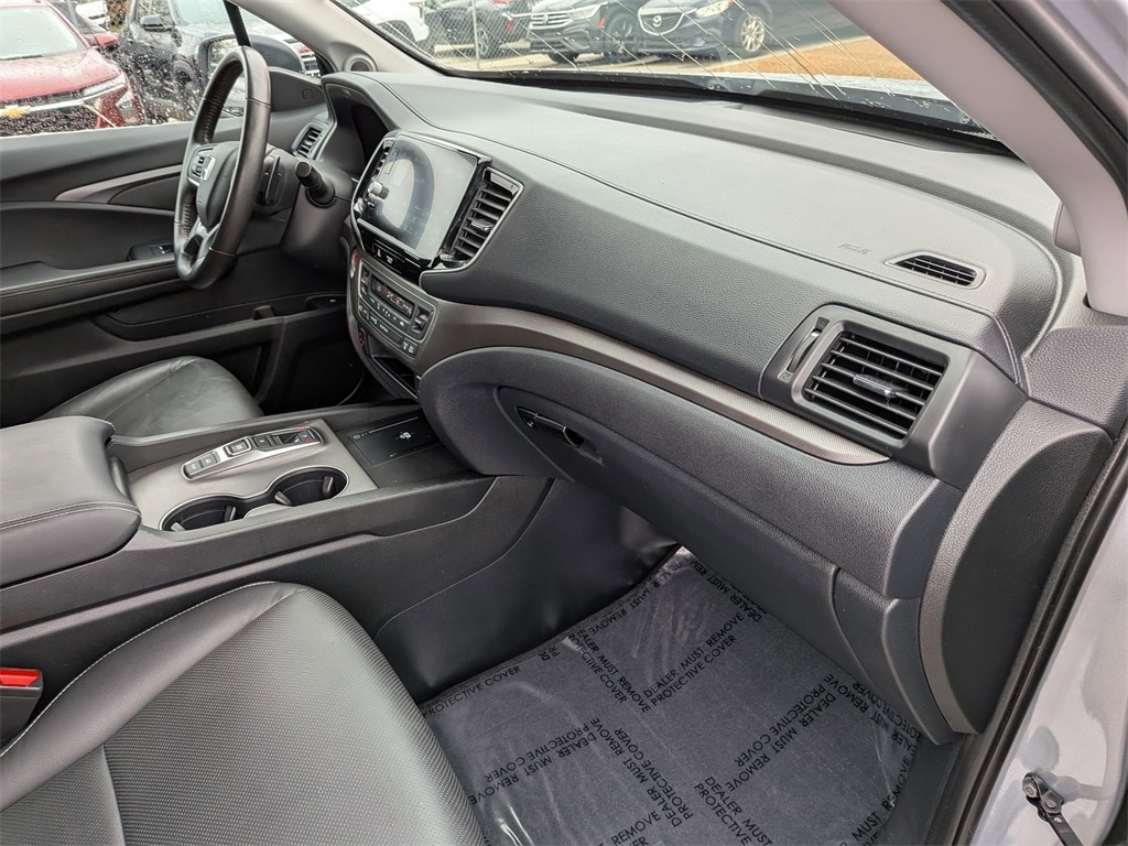 Thumbnail: 2025 Honda Ridgeline - 32