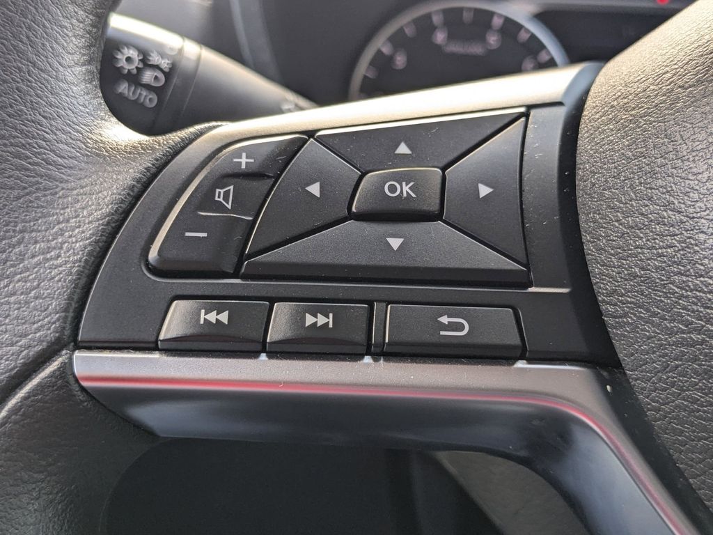 Thumbnail: 2025 Nissan Sentra - 20