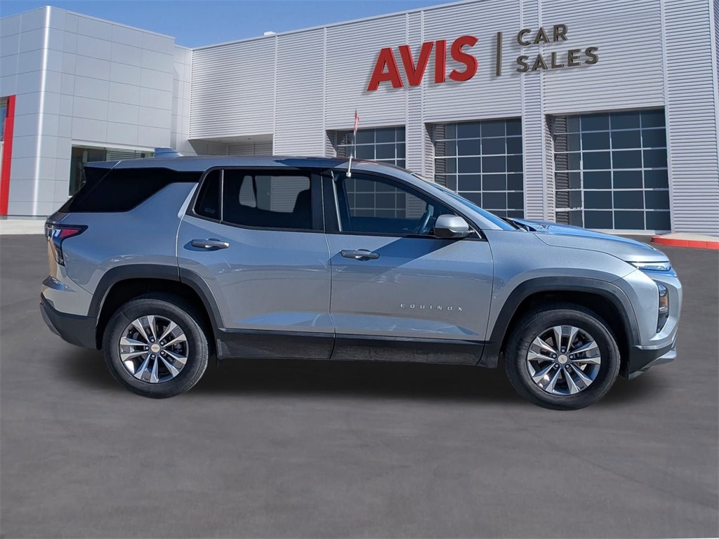 Thumbnail: 2025 Chevrolet Equinox - 4
