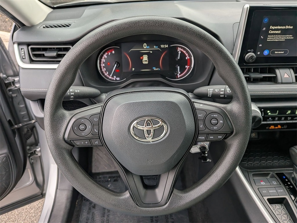 Thumbnail: 2024 Toyota RAV4 - 21