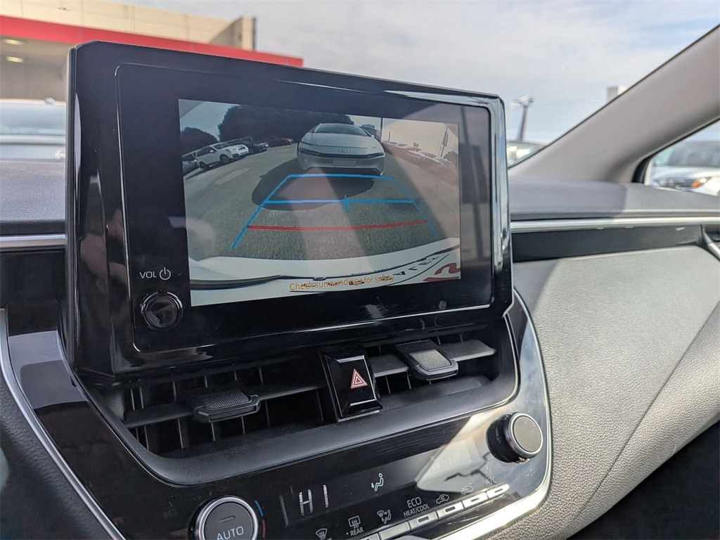 Thumbnail: 2025 Toyota Corolla - 18