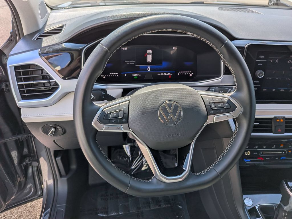 Thumbnail: 2025 Volkswagen Taos - 22
