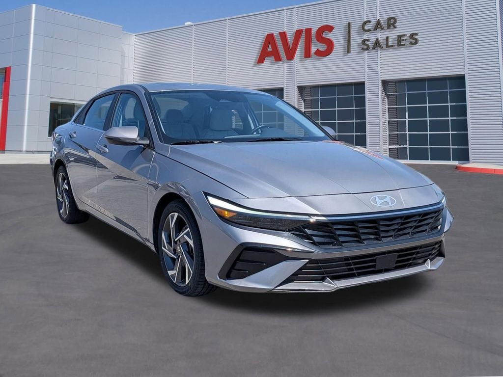 Thumbnail: 2025 Hyundai Elantra - 3