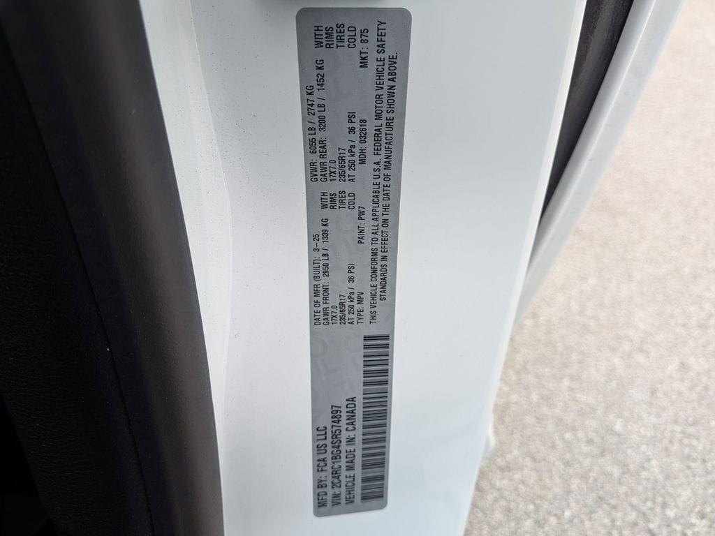 Thumbnail: 2025 Chrysler Pacifica - 33