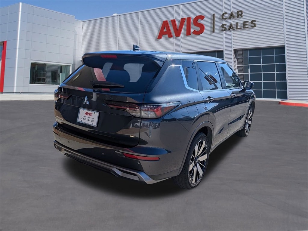 Thumbnail: 2025 Mitsubishi Outlander - 6