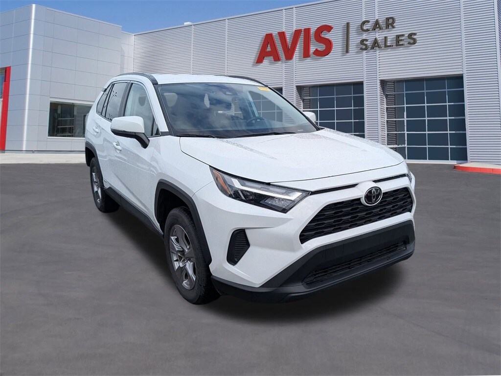 Thumbnail: 2025 Toyota RAV4 - 3