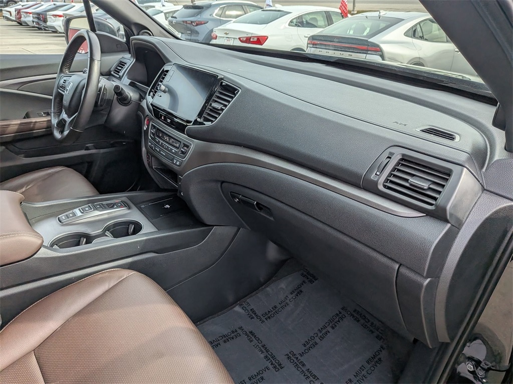 Thumbnail: 2025 Honda Ridgeline - 30