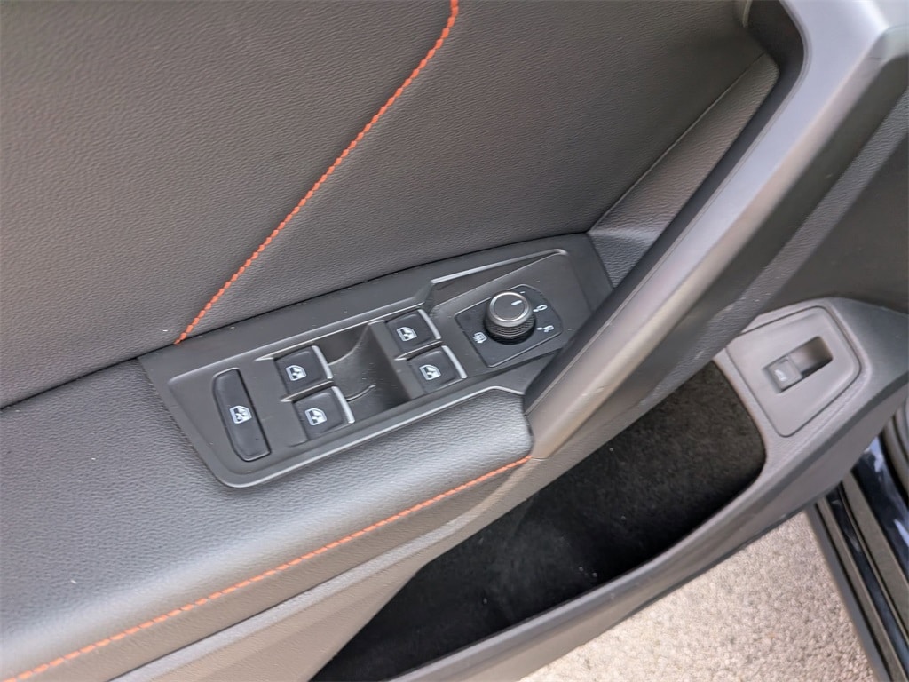 Thumbnail: 2024 Volkswagen Tiguan - 13