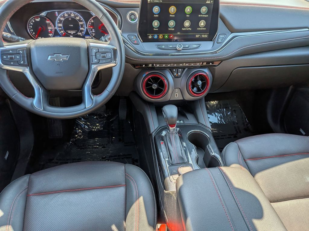 Thumbnail: 2025 Chevrolet Blazer - 25