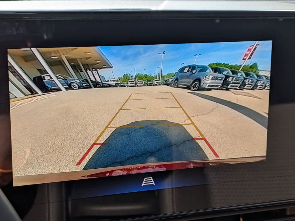 Thumbnail: 2025 Chevrolet Trax - 16