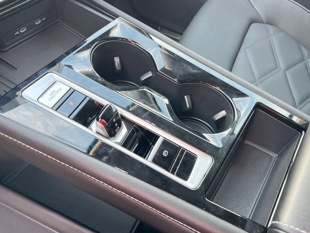 Thumbnail: 2025 Volkswagen Atlas - 23