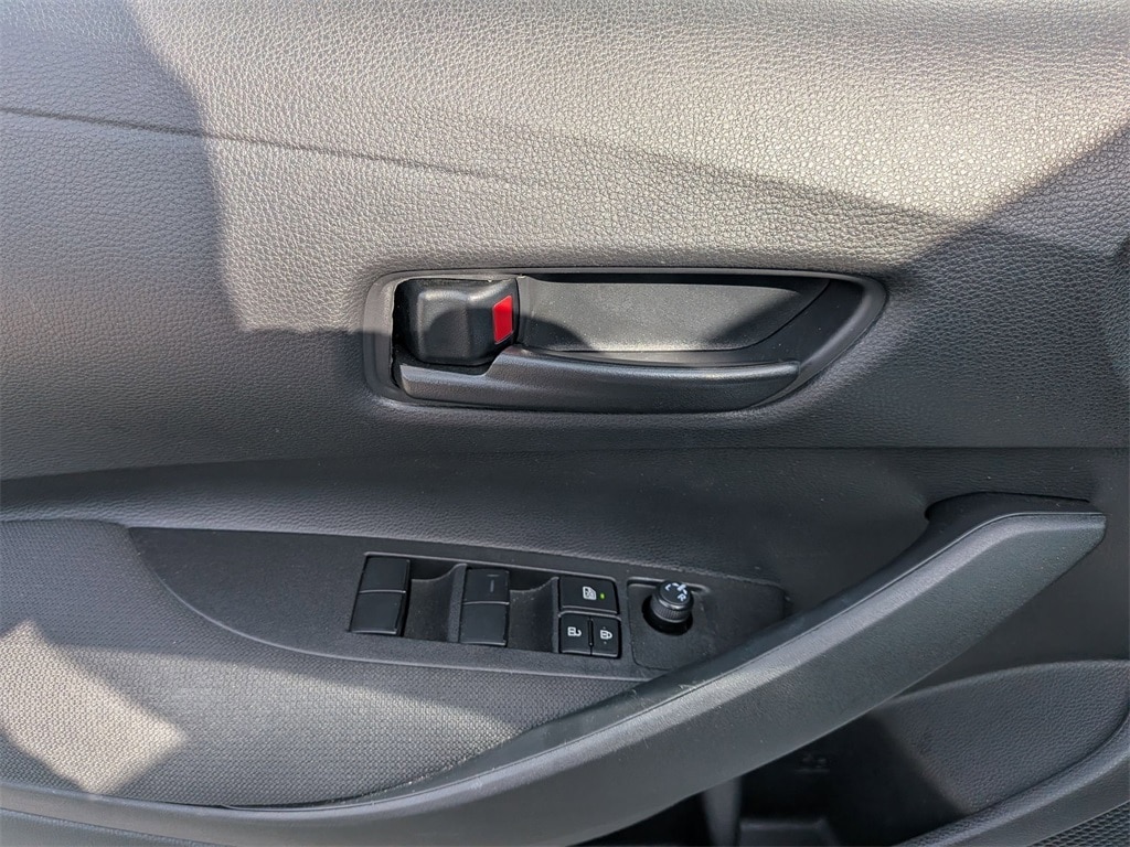 Thumbnail: 2025 Toyota Corolla - 11