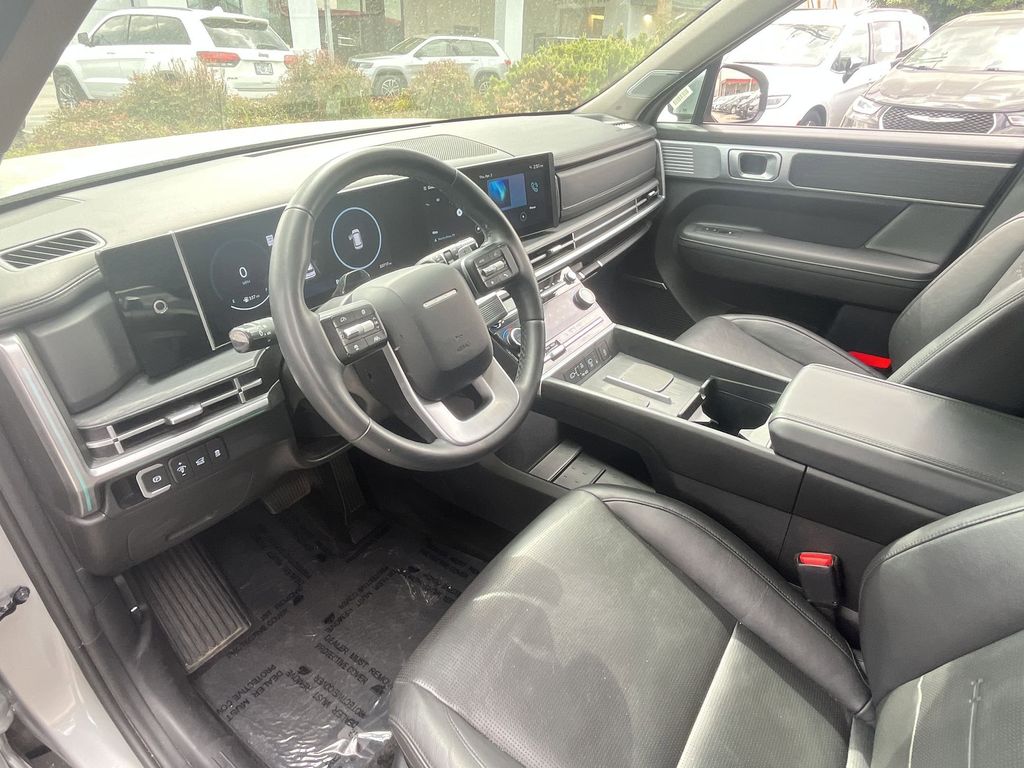 Thumbnail: 2025 Hyundai Santa Fe - 15