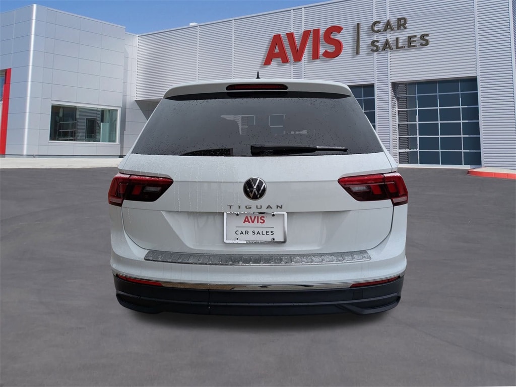 Thumbnail: 2024 Volkswagen Tiguan - 7