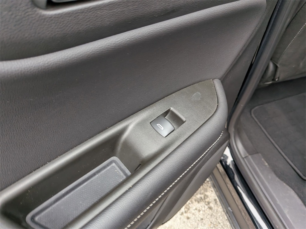 Thumbnail: 2025 Chevrolet Blazer - 25