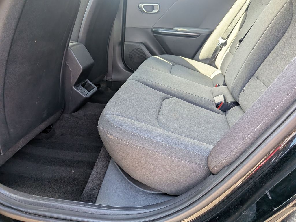 Thumbnail: 2025 Kia K4 - 27