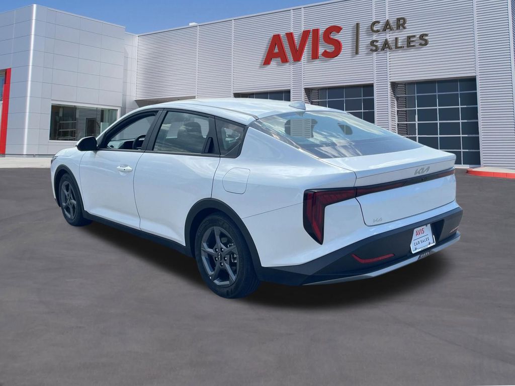 Thumbnail: 2025 Kia K4 - 9