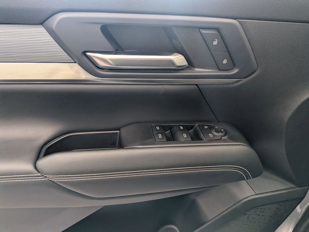 Thumbnail: 2025 GMC Terrain - 9