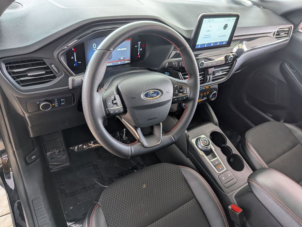 Thumbnail: 2025 Ford Escape - 13