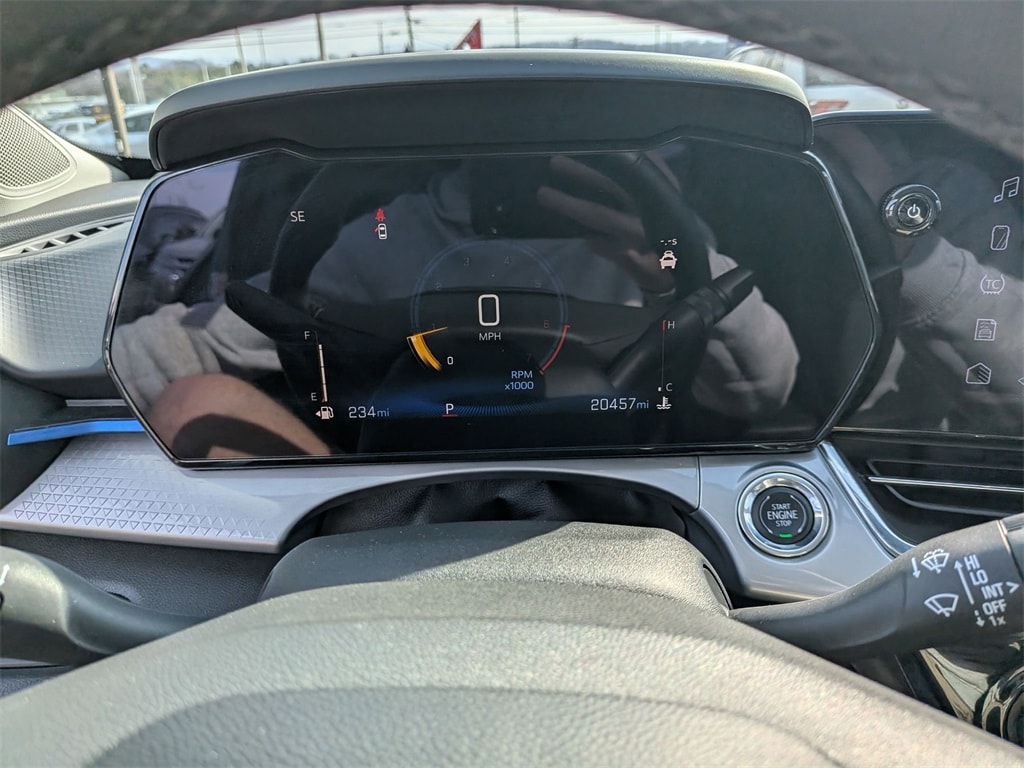 Thumbnail: 2025 Chevrolet Trax - 14