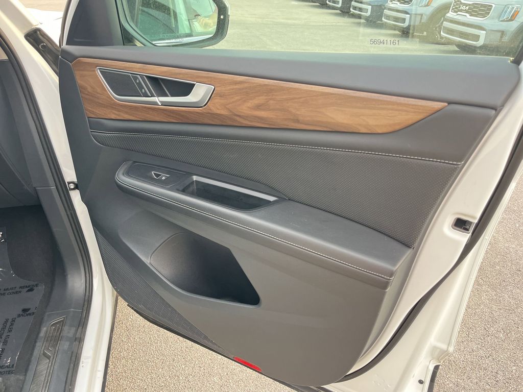 Thumbnail: 2025 Volkswagen Atlas - 33