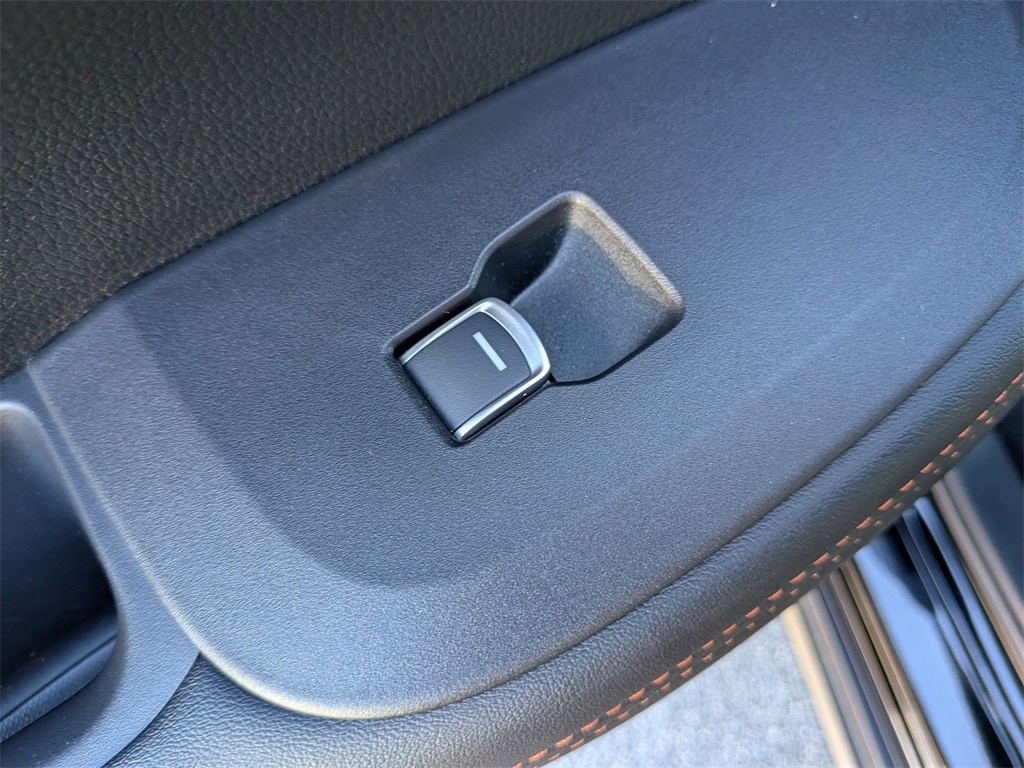 Thumbnail: 2025 Honda HR-V - 27