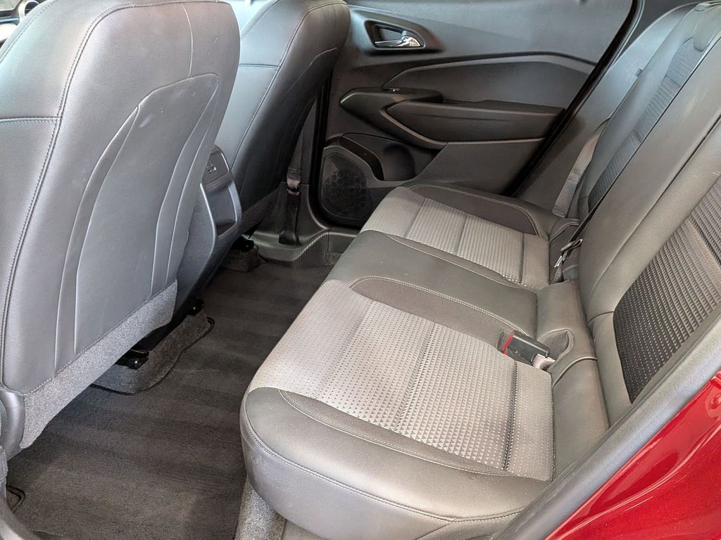 Thumbnail: 2025 Chevrolet Trax - 19