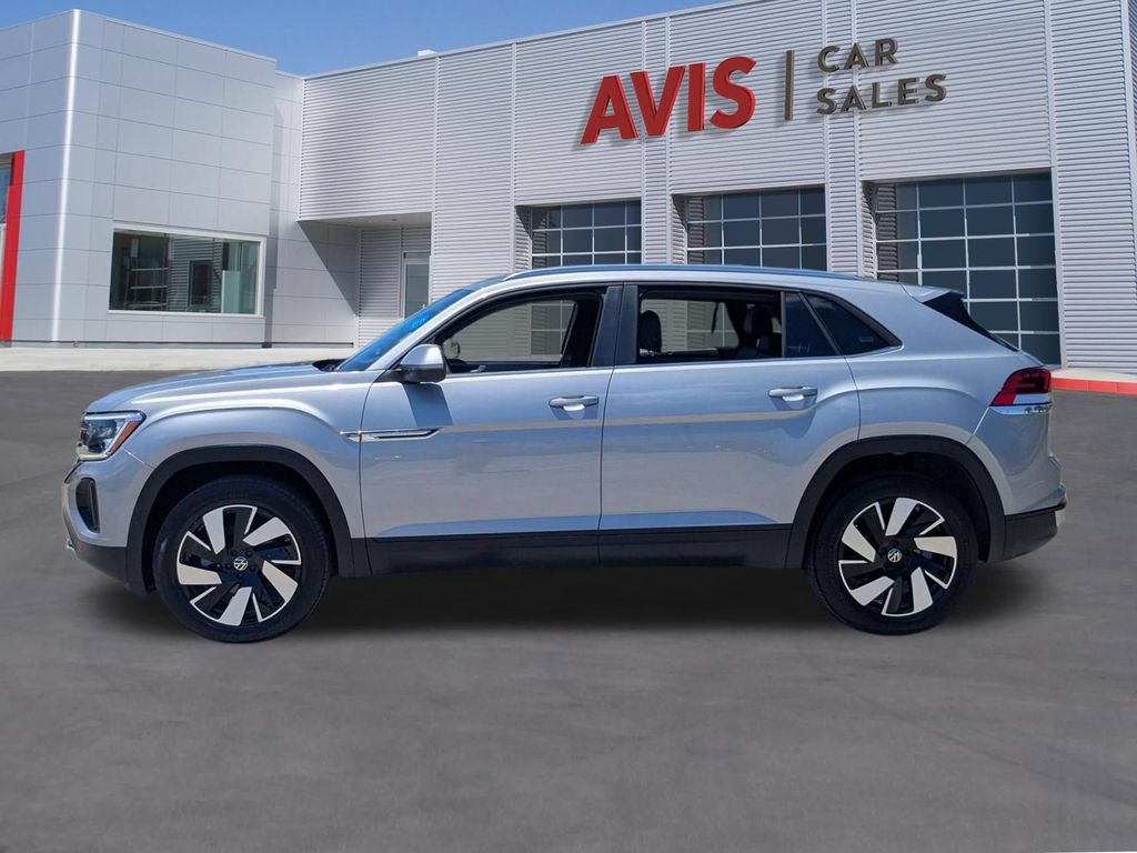 2025 Volkswagen Atlas Cross Sport SE w/Tech - Photo 10