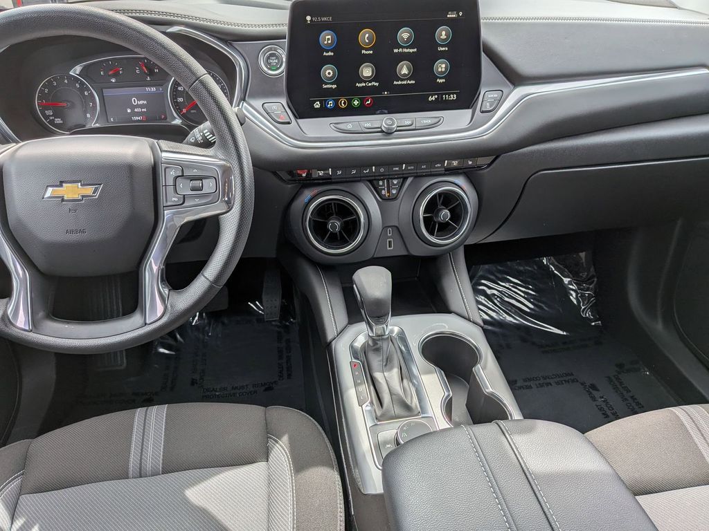 Thumbnail: 2025 Chevrolet Blazer - 25