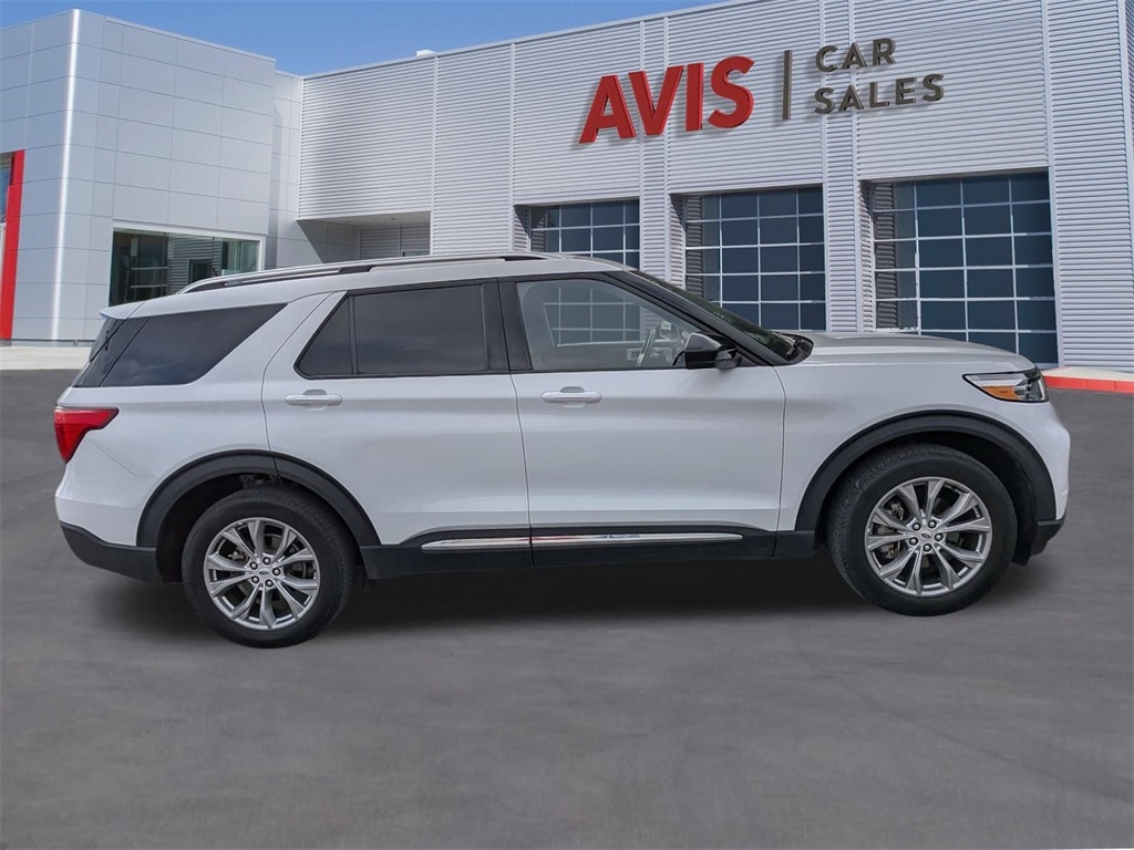 Thumbnail: 2023 Ford Explorer - 5