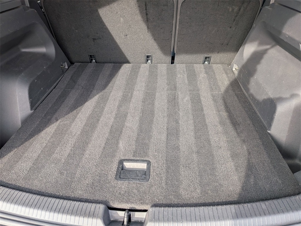 Thumbnail: 2024 Volkswagen Atlas - 27