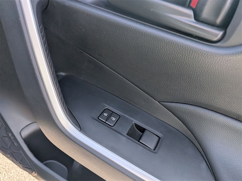 Thumbnail: 2025 Toyota RAV4 - 30