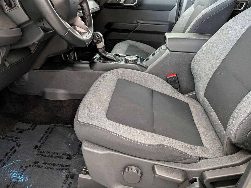 Thumbnail: 2025 Ford Bronco - 19