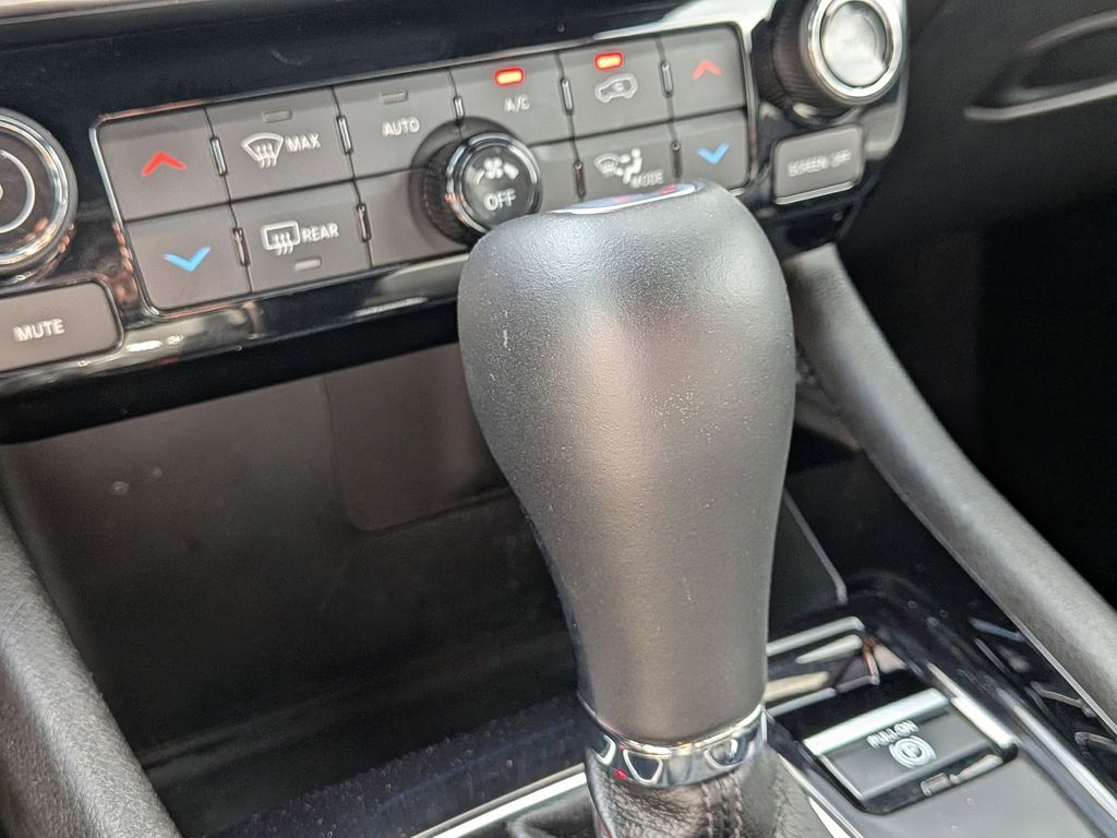 Thumbnail: 2025 Jeep Compass - 17