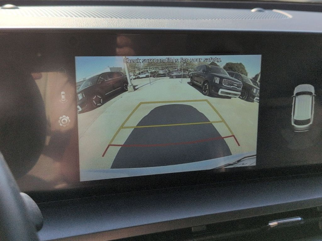 Thumbnail: 2025 Kia Telluride - 18