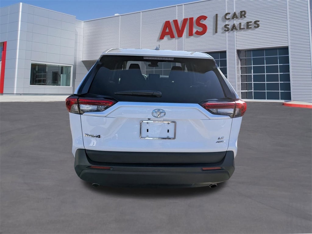 Thumbnail: 2024 Toyota RAV4 - 7