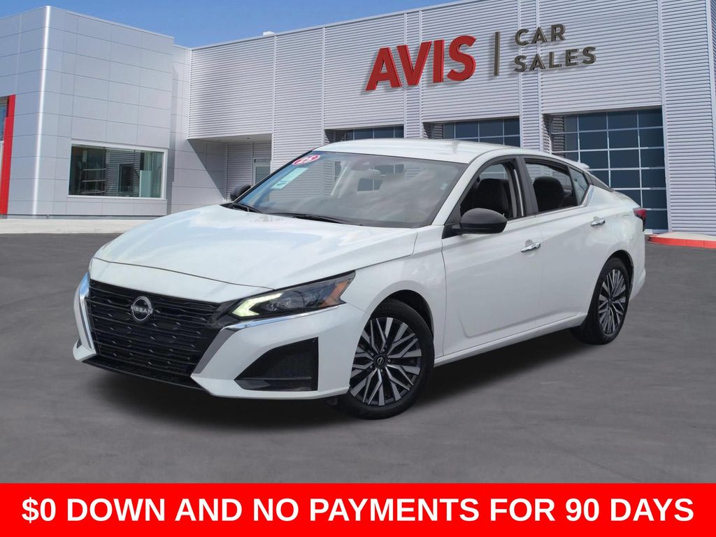 Thumbnail: 2025 Nissan Altima - 1