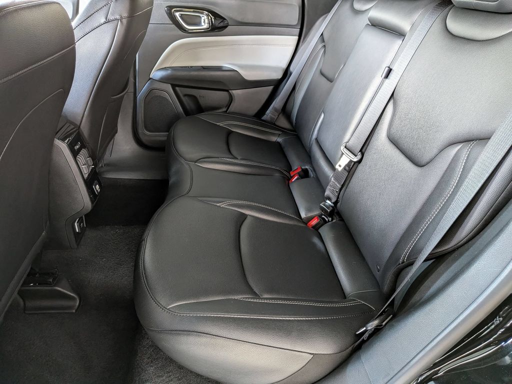 2025 Jeep Compass Limited - Photo 21