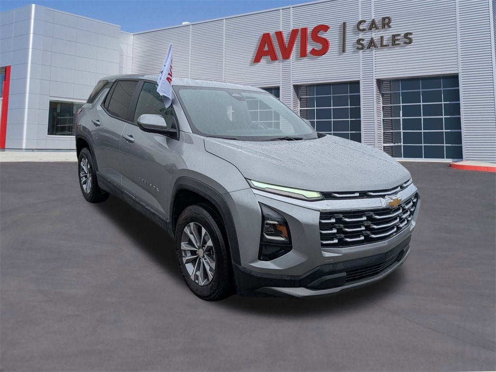 Thumbnail: 2025 Chevrolet Equinox - 3